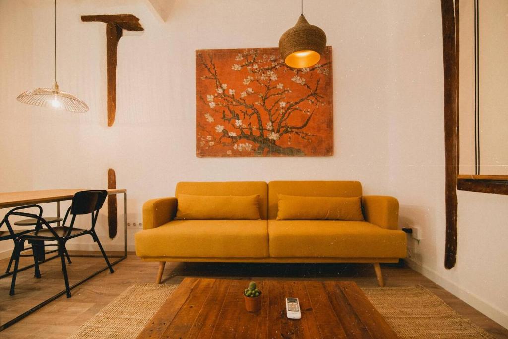 CHARMING DESIGN APARTMENT REINA SOFIA - 3