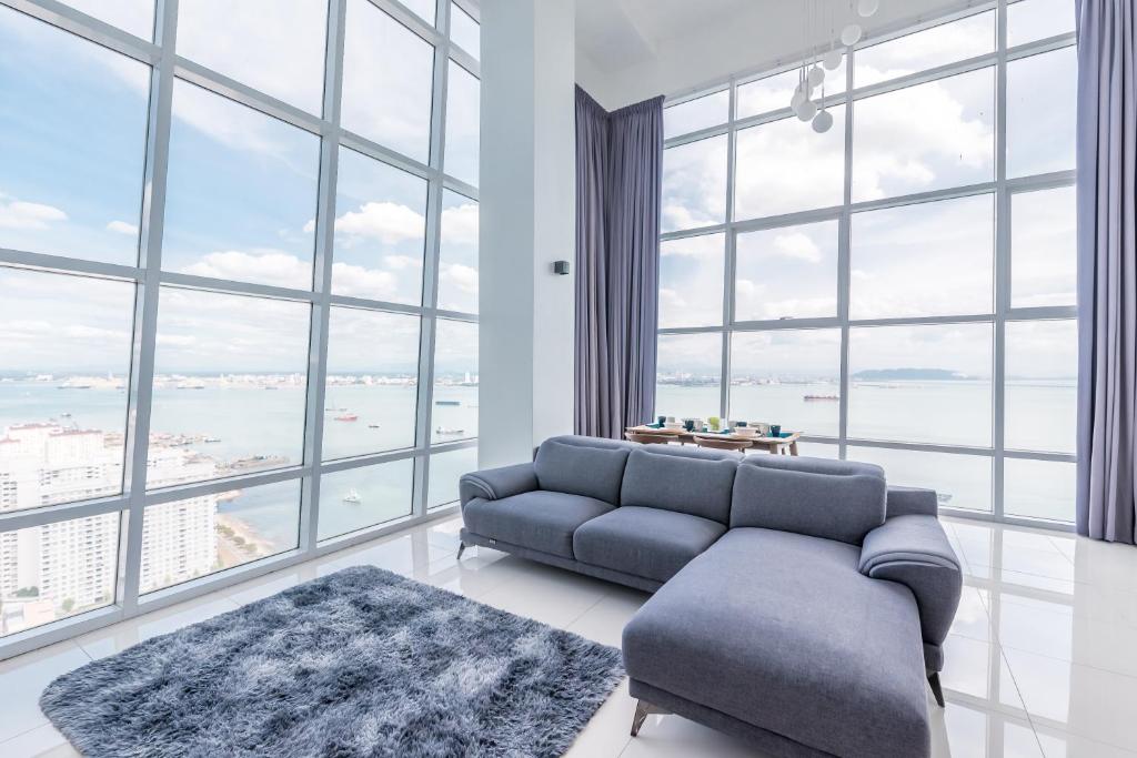 Maritime Penthouse Suite By The Sea — Hotel in Penang