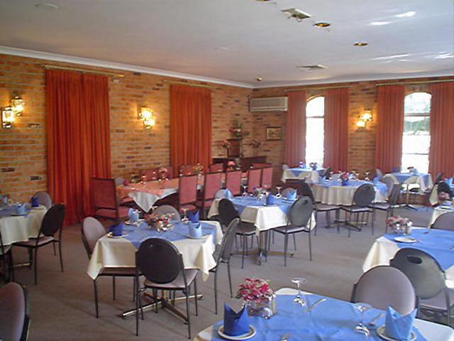 Coachmans Rest Motor Lodge photo