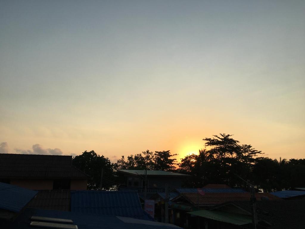 The Best Hostel Koh Payam 전경