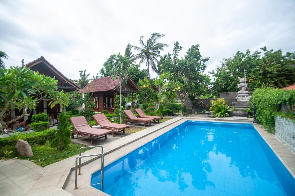Timbool Bungalow — Hotel in Bali