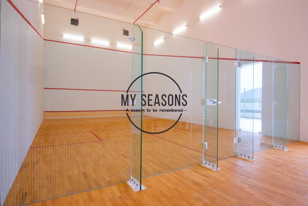 Squash court