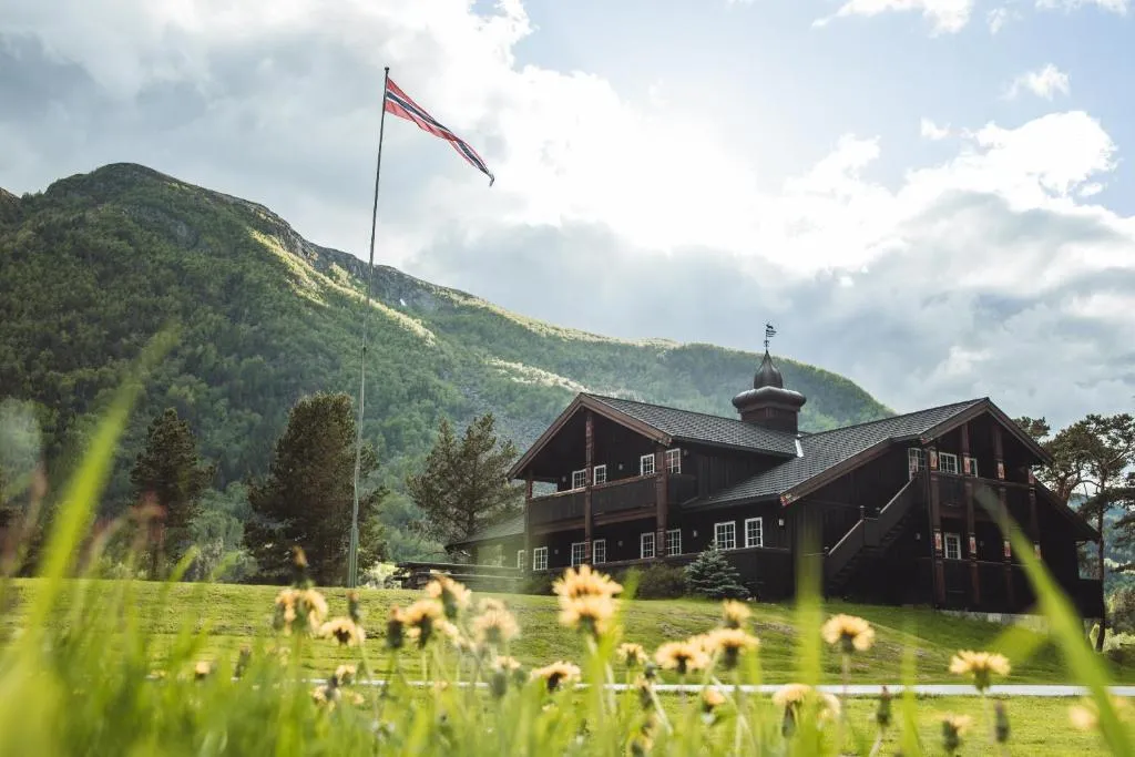 Toftemo Turiststasjon, hotel in Dovre
