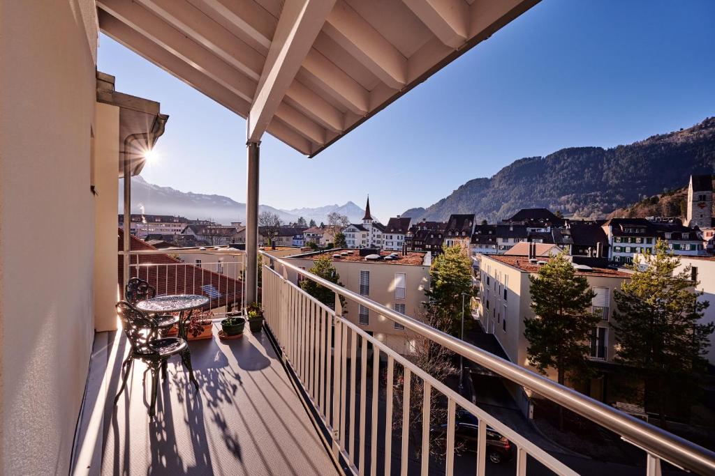 City Center Apartment with Mountain View photo
