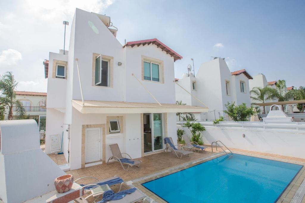 Katerina Luxury Villas photo