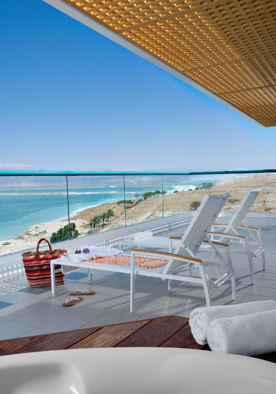 Balcony/terrace, Isrotel Dead Sea Hotel in Dead Sea