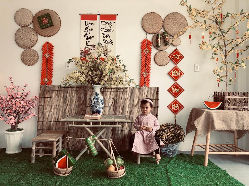 셀레 하우스 외관 및 주변 거리