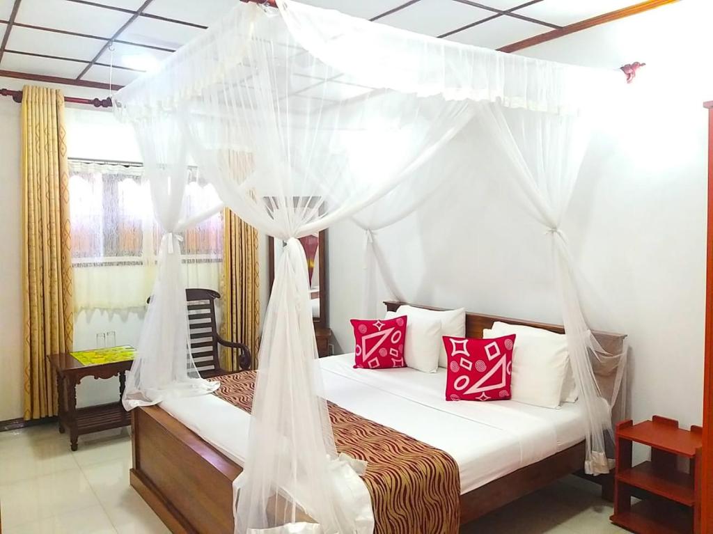 Sahana Sri Villa — Hotel in Bentota