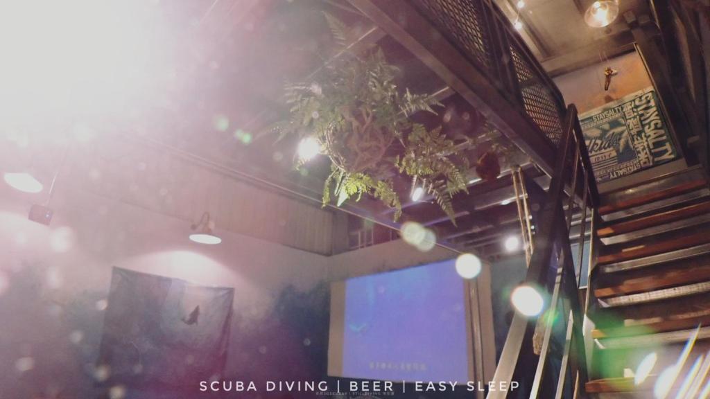 氮醉潛水酒吧旅宿JoScubar Diving Hostel photo