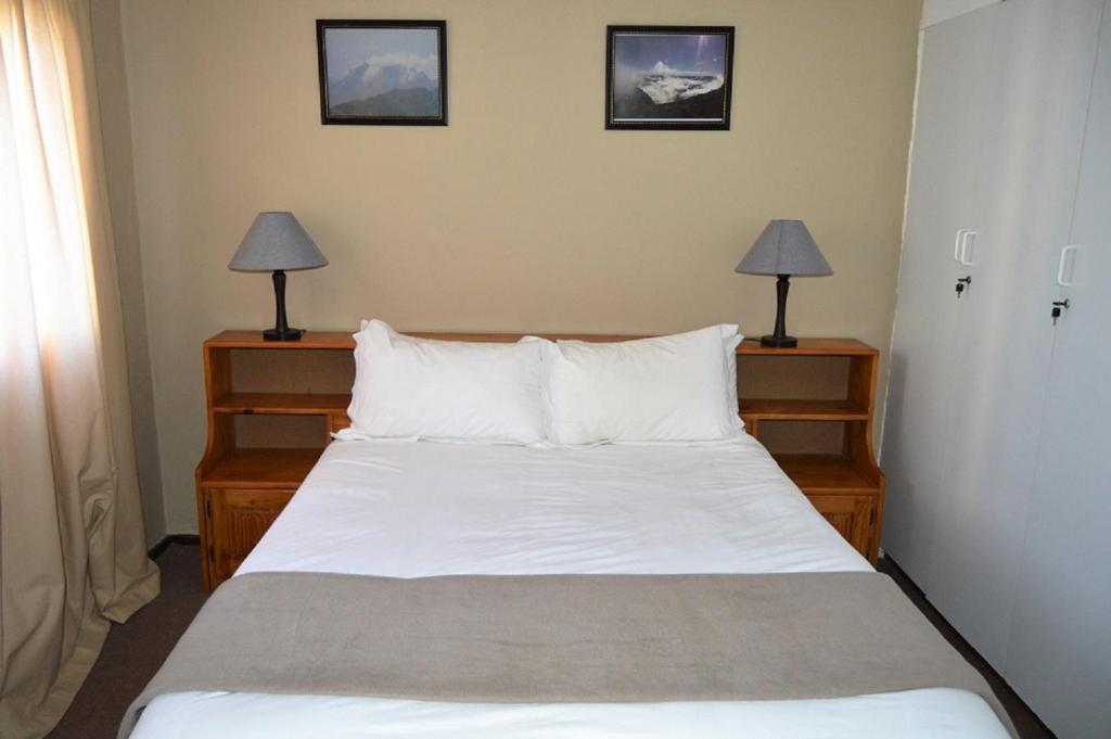 Motebong Lodge photo