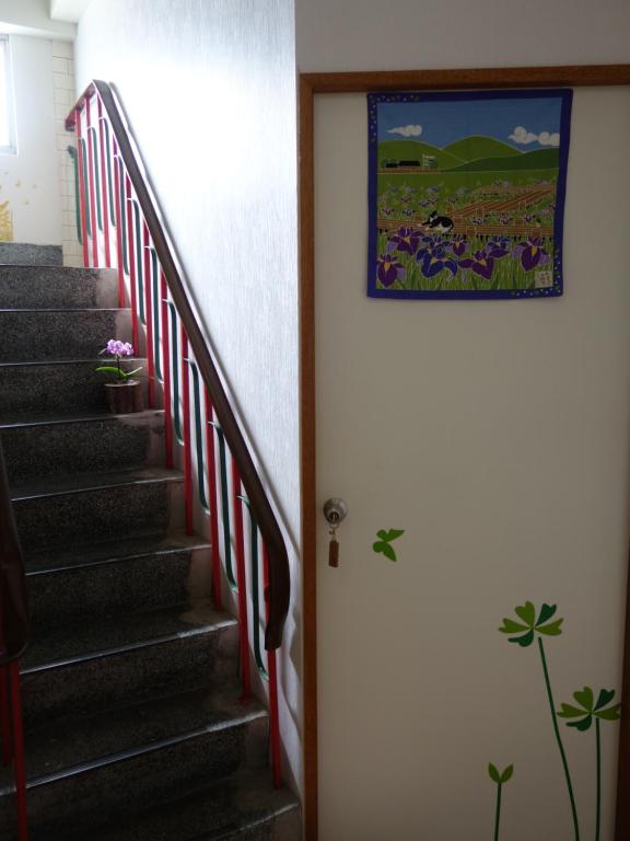 LAWA HOUSE - Only for aged 18-40