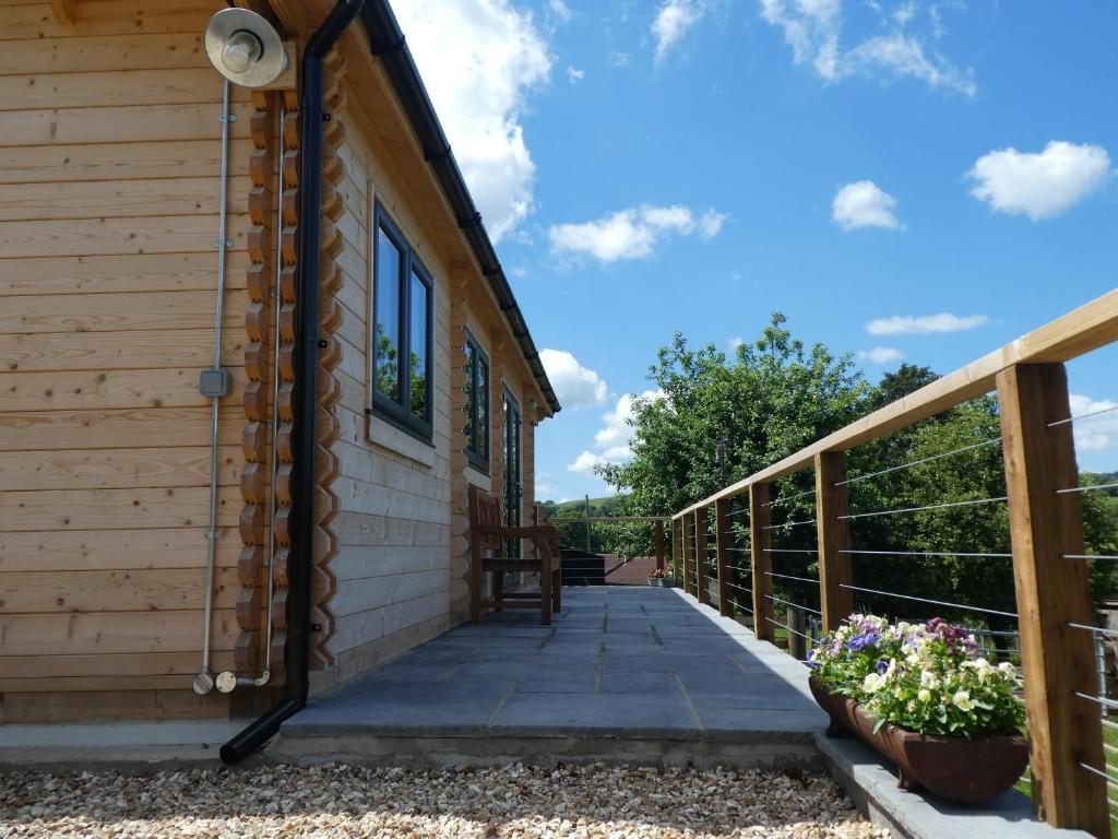 Pound Farm Holidays - Orchard Lodge photo 4