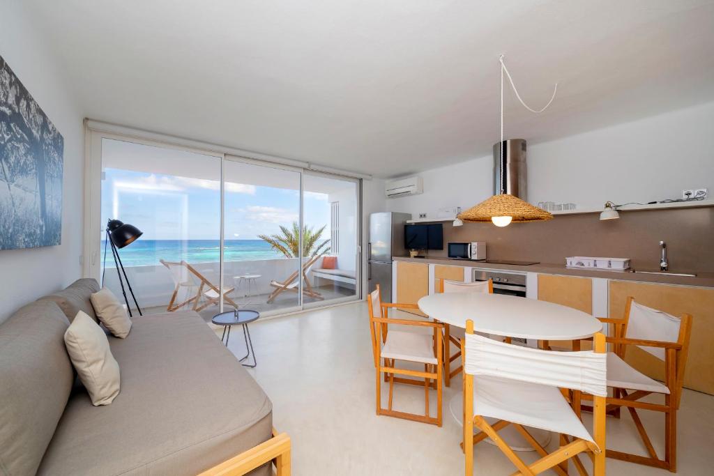 Apartamentos Roca Plana 전경