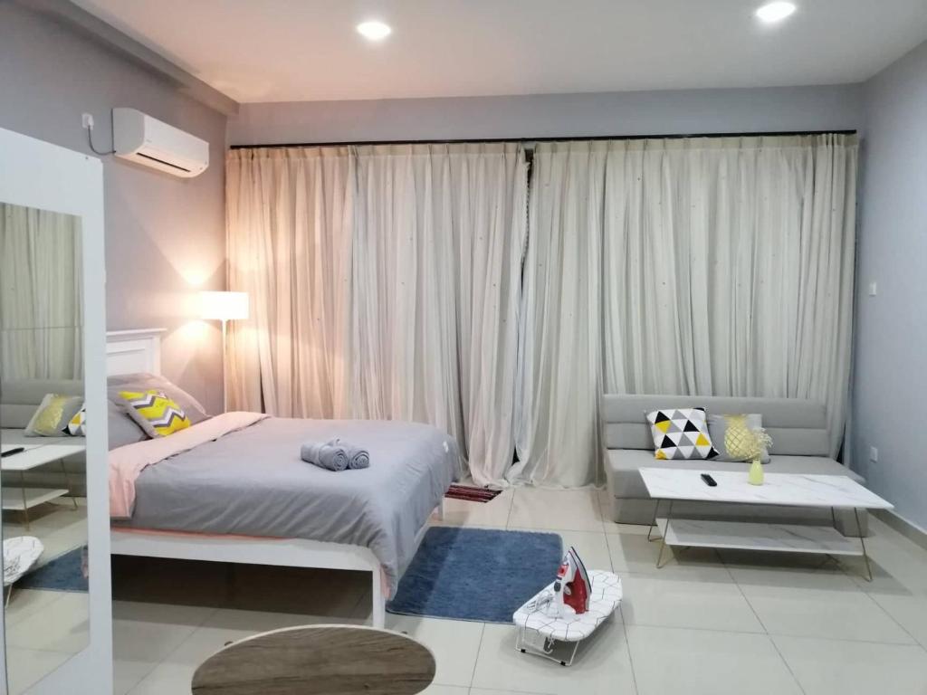 Johor Austin TOPPEN Romantic 2pax WIFI Homestay photo