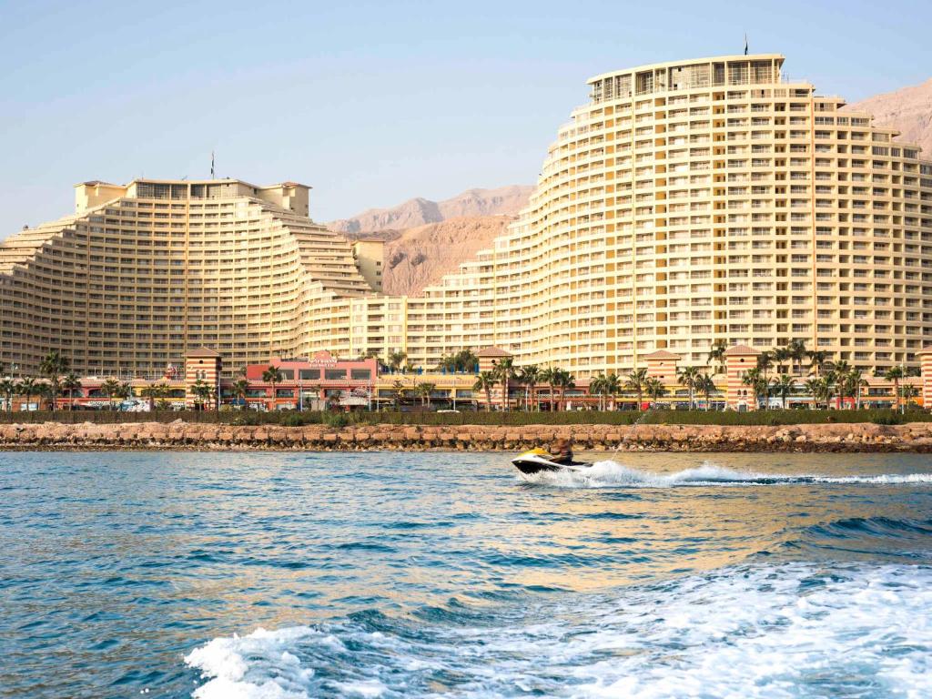 Penthouse in Porto Pyramids Elsokhna "Families Only" photo