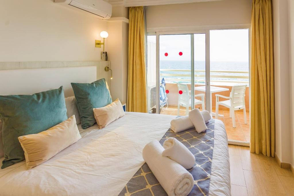 New studio in Stella Maris with stunning Sea Views, Fuengirola