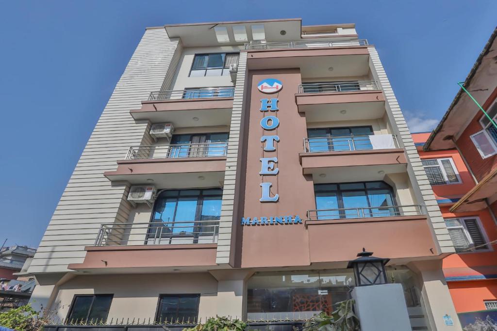 호텔 마린하 Pvt. Ltd. (Hotel Marinha Pvt. Ltd.)