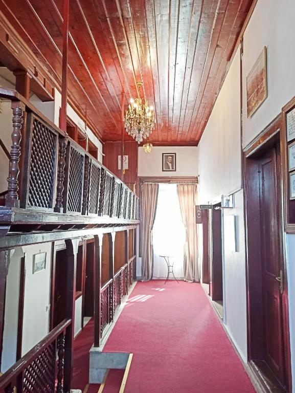 Konak Hotel Kaleici photo