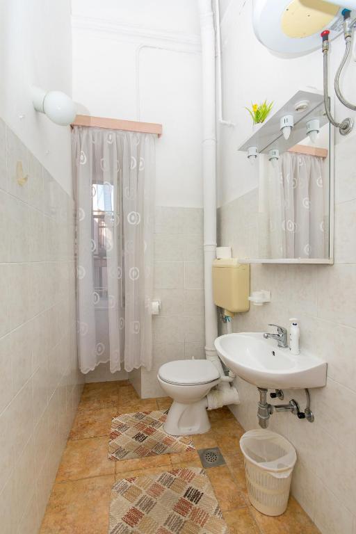 Veranda Rooms photo