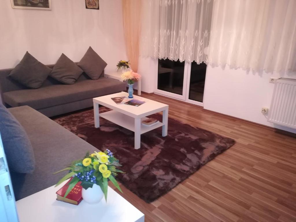 Isas Apartment photo