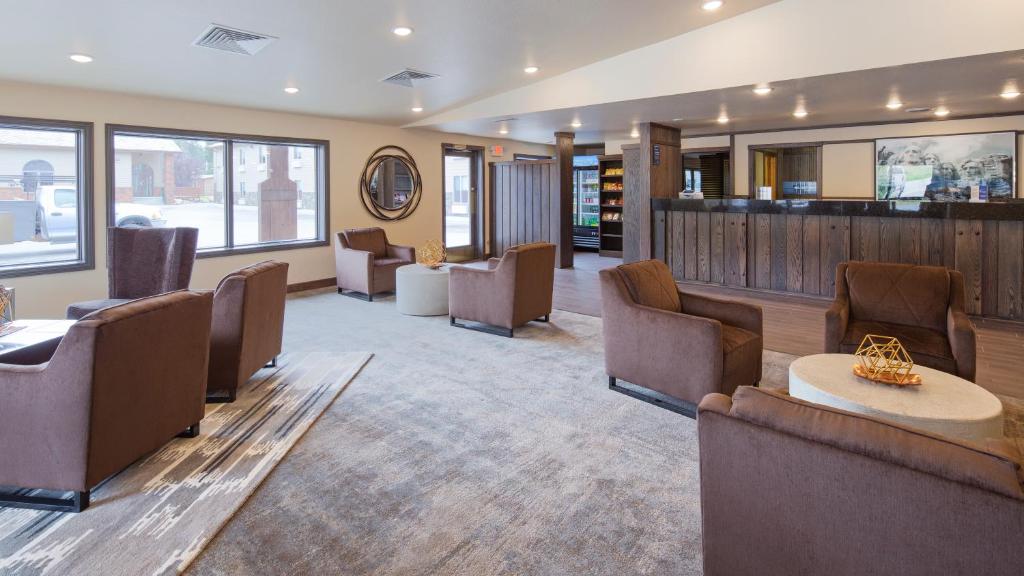Black Hills Luxury Suites photo