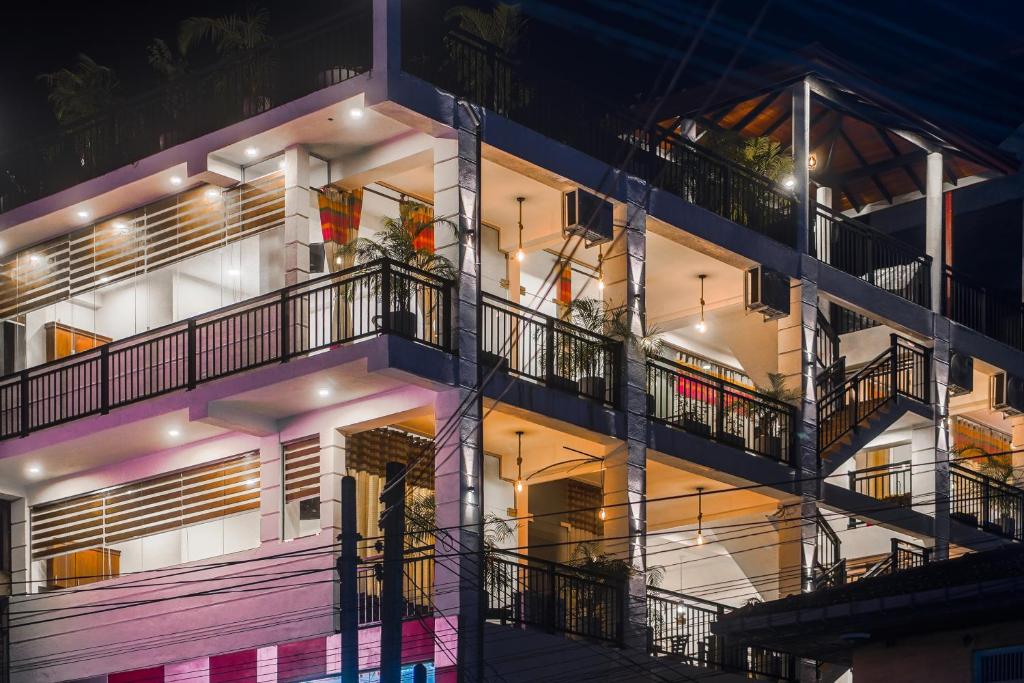 Maple Place, Unawatuna