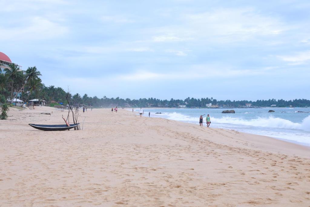 Shenora Beach Resort photo