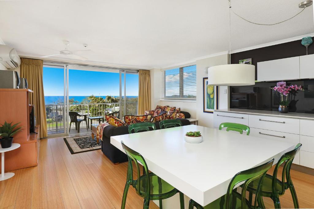エロウェラ タワー ビーチフロント アパートメンツ (Elouera Tower Beachfront Apartments) 館内設備