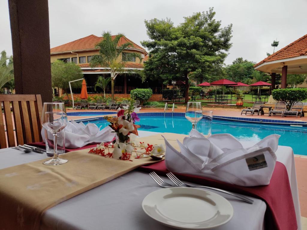 スイミングプール