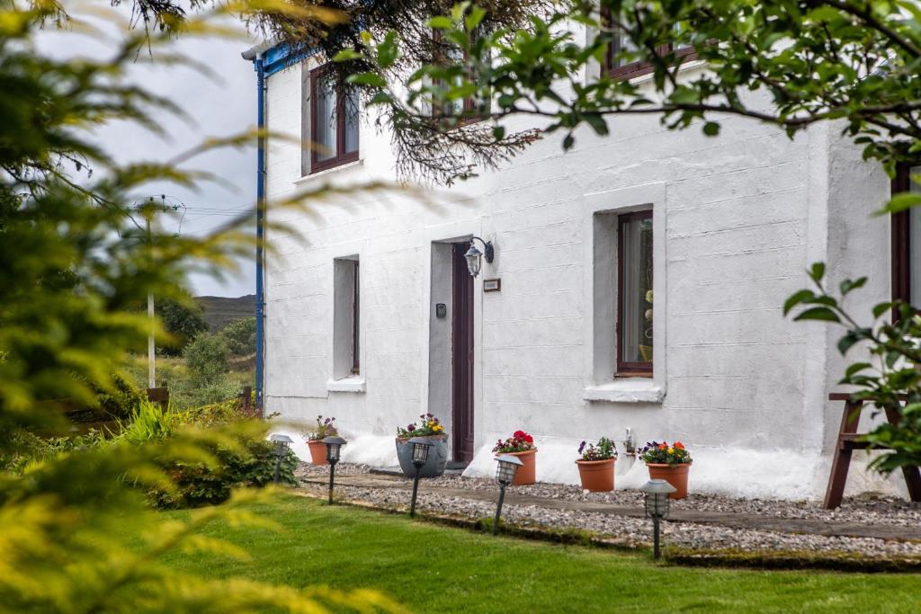Fasgadh Crofters Cottage photo