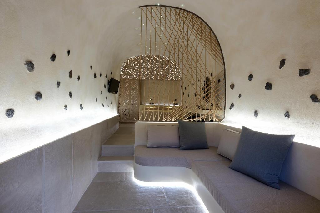 アンドロニコス カナヴェス (Andronikos Canaves)