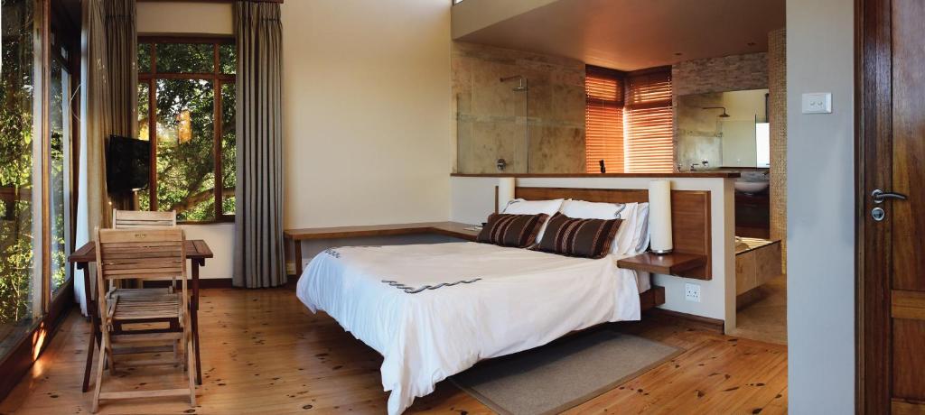 Aquarius Beach House photo