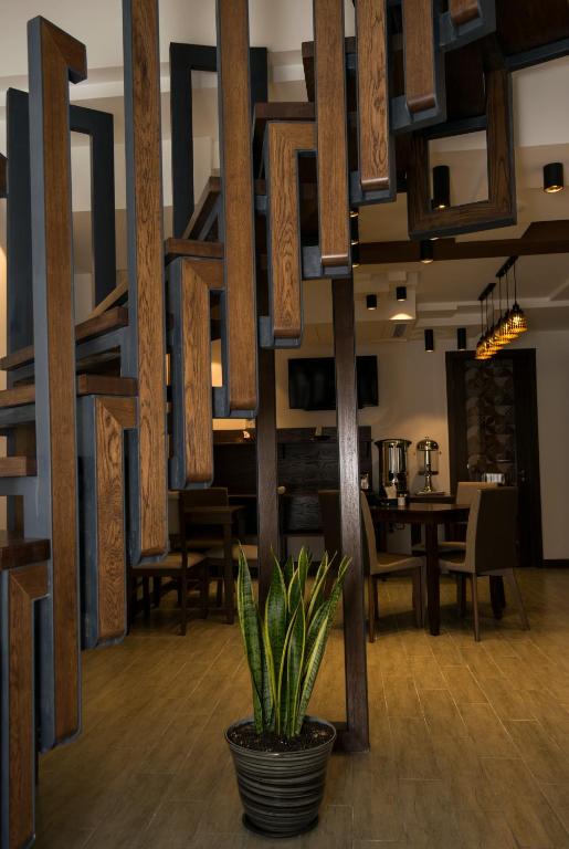 R&R Hotel photo