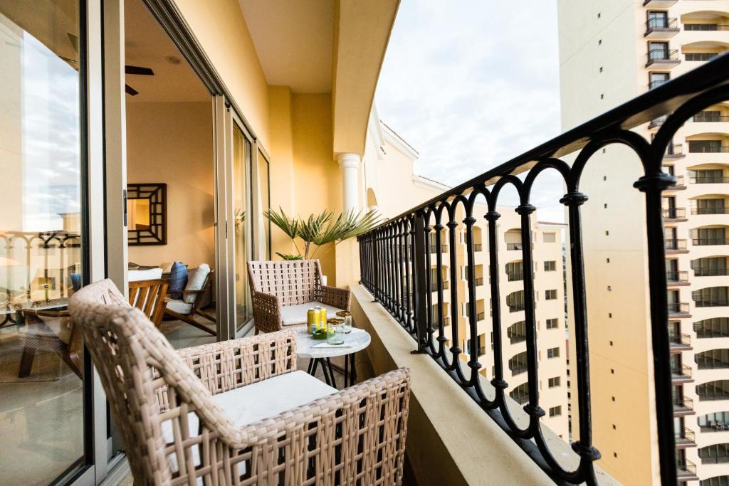 Petit Luxe Las Gavias Penthouse - 4