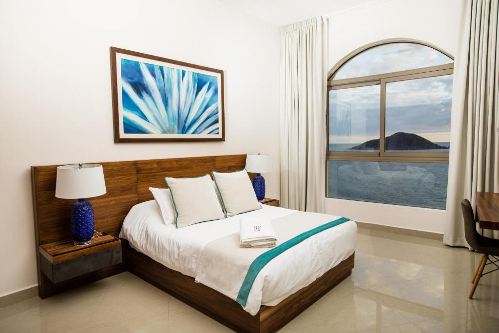 Petit Luxe Las Gavias Penthouse - 1