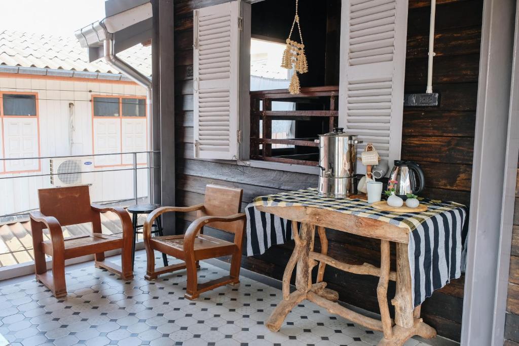 บ้านเสงี่ยม-มณี Baan Sa ngiam-Manee photo
