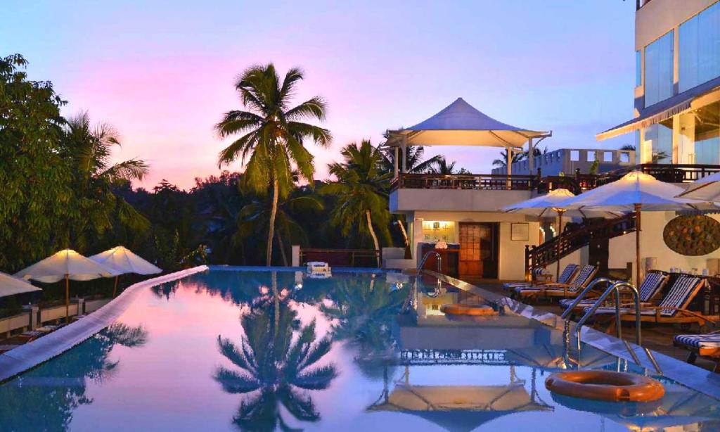 Gokulam Grand Turtle on the Beach Resort and Spa