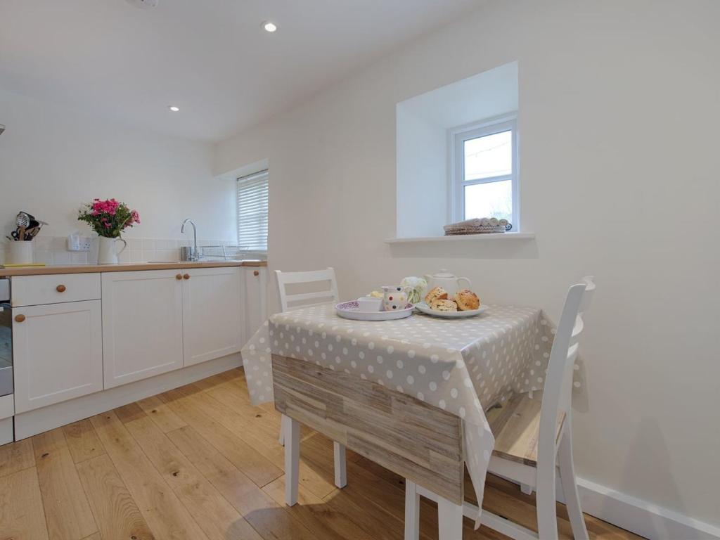 Torrings Barn, Aveton Gifford photo 4