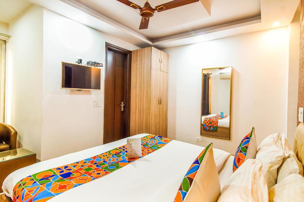 Royal Comfort Castle — Hotel in New Delhi and NCR