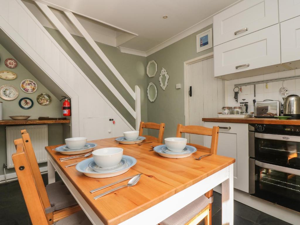 Primrose Cottage, Penryn photo 6