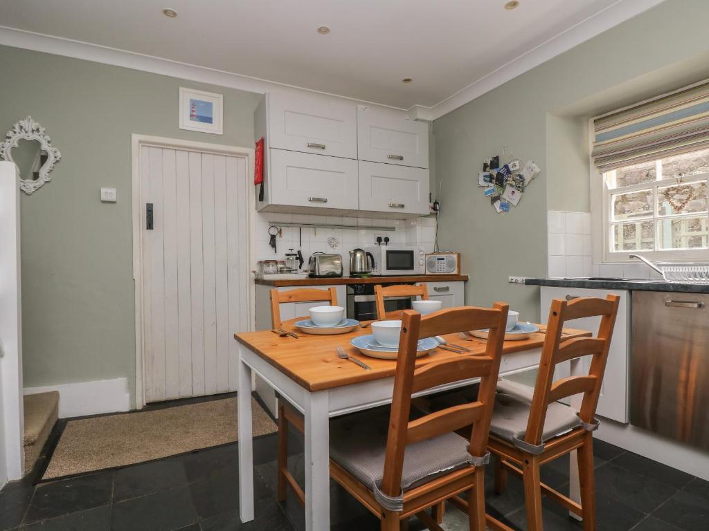 Primrose Cottage, Penryn photo 5