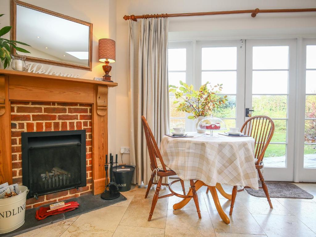 West Lodge, Rockbourne photo 5