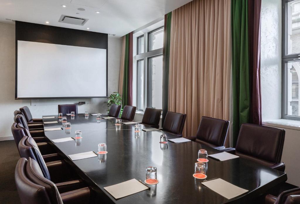 Meeting room / ballrooms