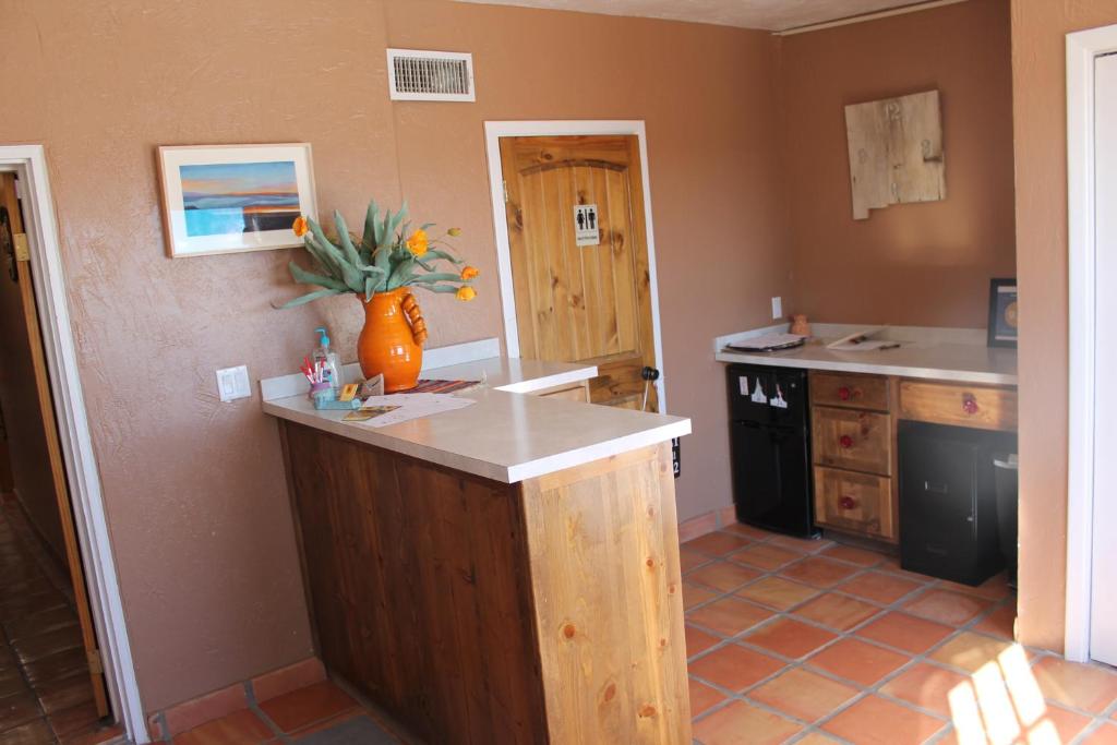 Adobe Rose Boutique Inn photo