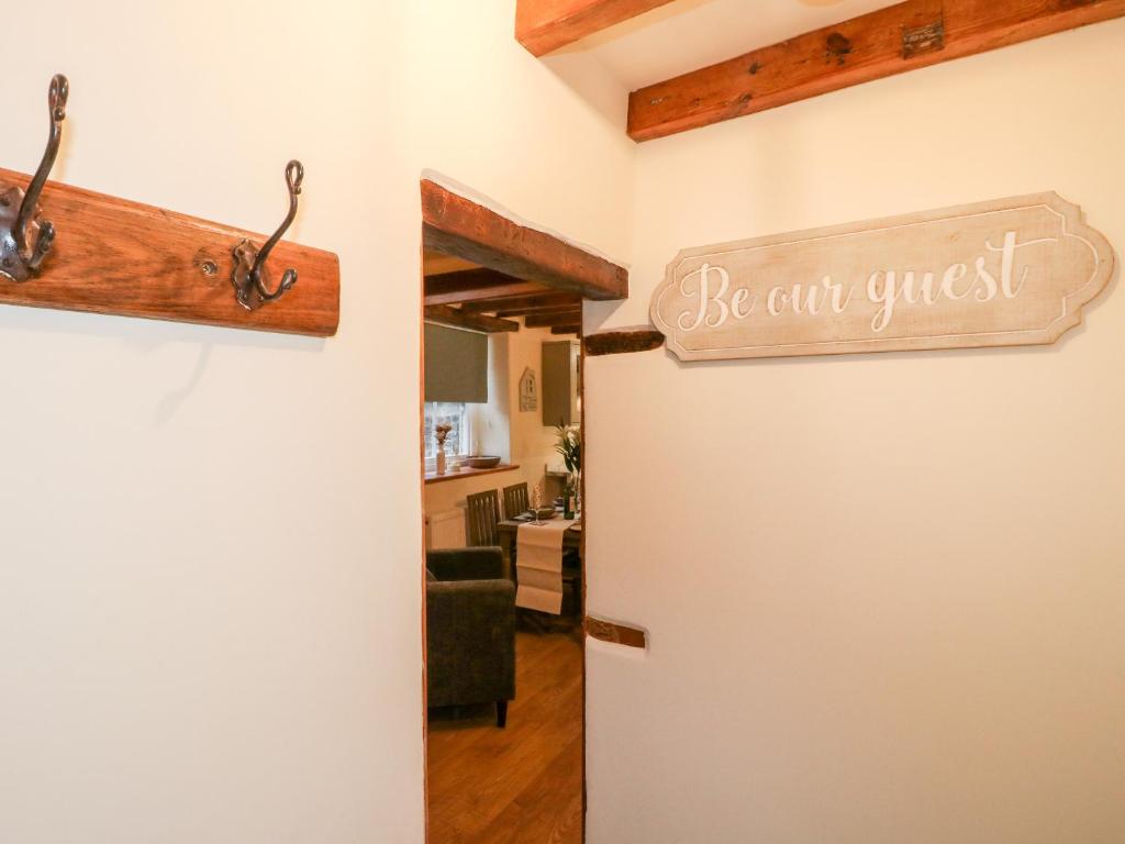 Milford Cottage, Belper photo 8