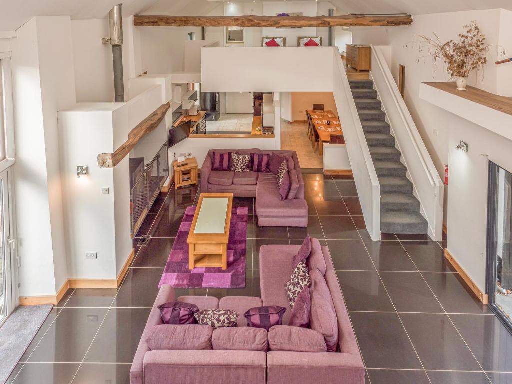 Flint Barn, Trunch photo 6