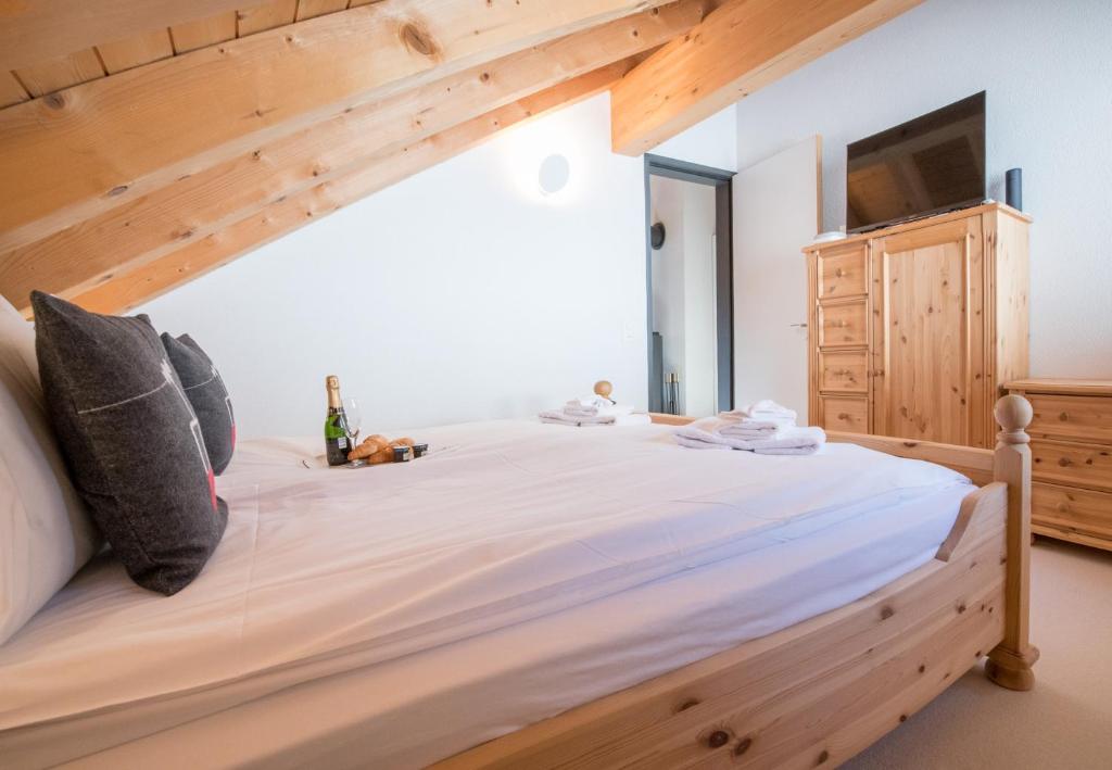 Chalet Rose Penthouse photo