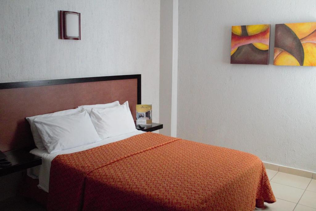 Hotel RS Suites photo