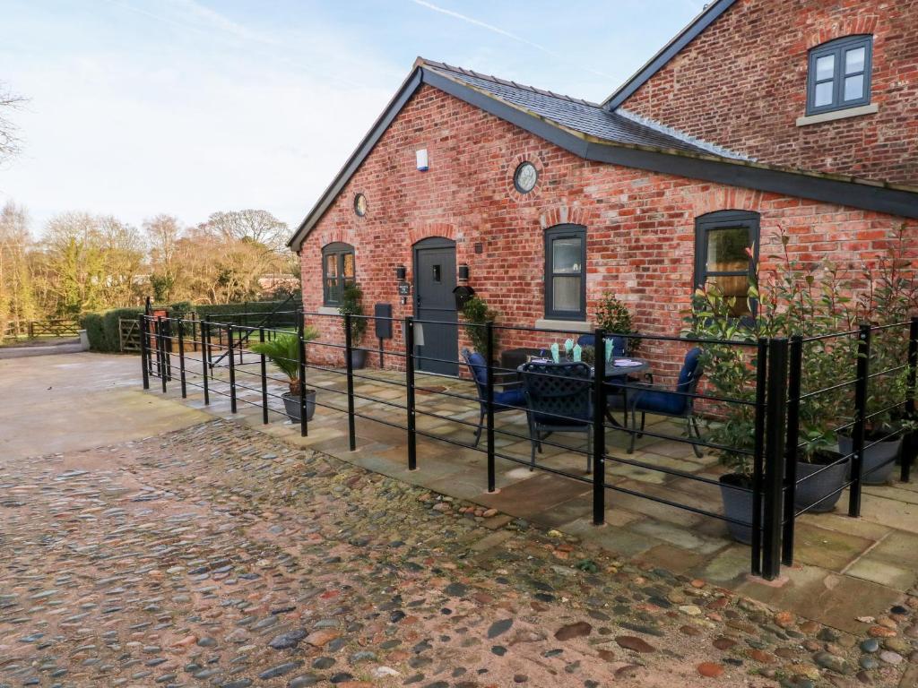 Grimsditch Dairy, Knutsford