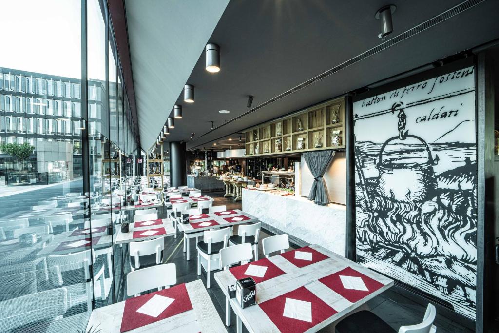 Best Western Plus Net Tower Hotel Padova Photo 40